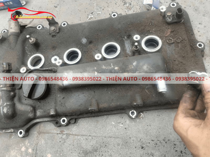 Sau khi xe vận hành 10.000km thay gioăng nắp dàn cò