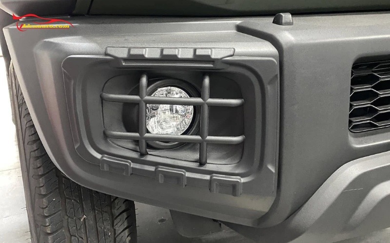 Ốp đèn sương mù Suzuki Jimny bảo vệ đèn gầm xe