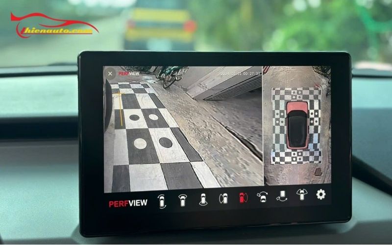 Camera 360 Elliview V5VF3 được thiết kế đồng bộ với màn hình zin của Vinfast VF3