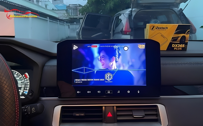Xpander lắp đặt Android box mẫu DX265