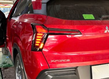 Mức giá chi phí lắp đặt mạch chuyển xi nhan Mitsubishi Xforce