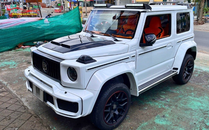Mẫu Suzuki Jimny Độ Brabus tại Thiện Auto
