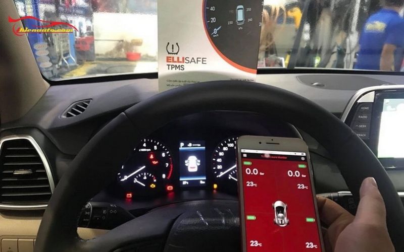 Cảm biến áp suất lốp Kia Rondo