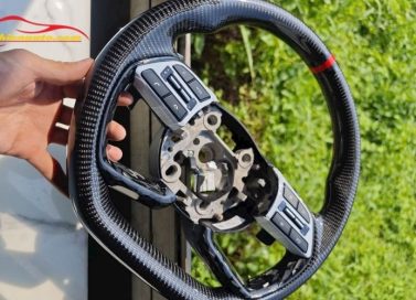 Một số mẫu bọc vô lăng carbon Vinfast Nerio Green tại Thiện Auto