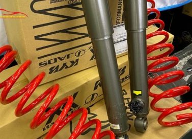 Giảm xóc sau Santafe 2019 nên lắp loại nào?