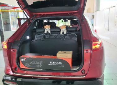 Độ cốp điện Elligate cho Honda HRV tại Thiện Auto - Cắm giắc zin