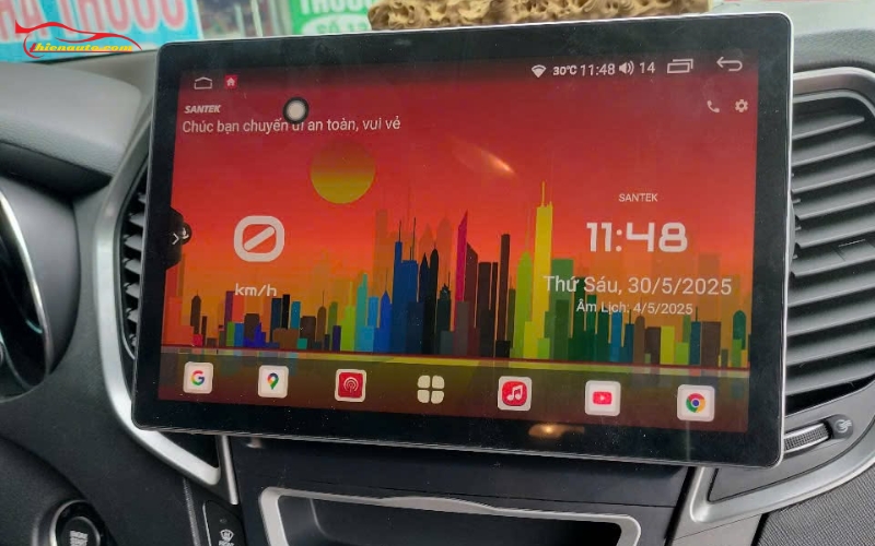 Độ màn hình android cho Hyundai SantaFe thương hiệu Santek