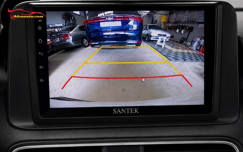 Màn hình Santek X900S Màn hình Santek X900S mang lại nhiều lợi ích cho chủ xe
