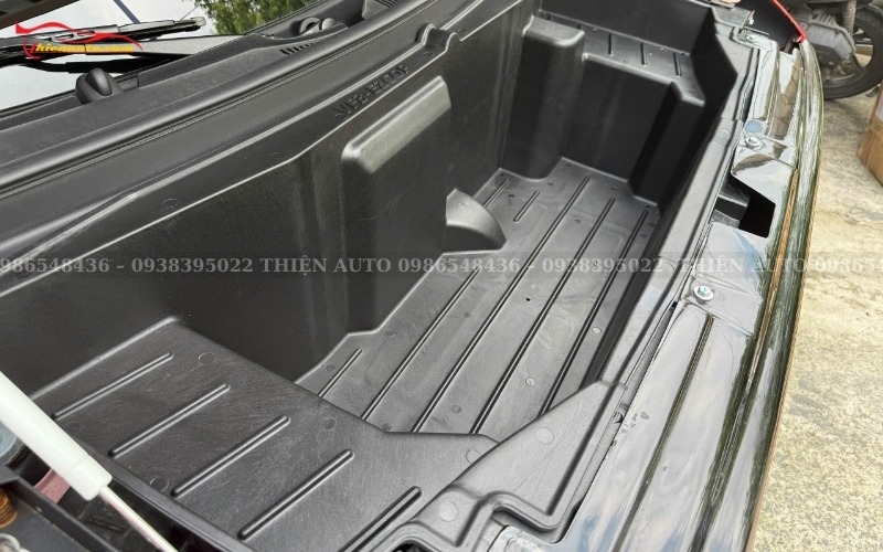 Cốp trước EZCOP VF3 mở cơ