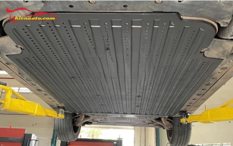 Đặc điểm vượt trội của tấm ốp bảo vệ pin VFe34