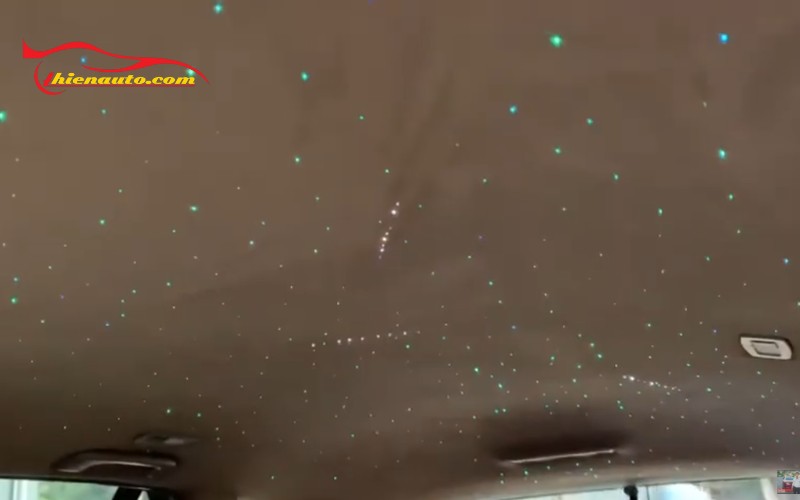 Bọc trần sao rơi VF5 lấp lánh sang trọng