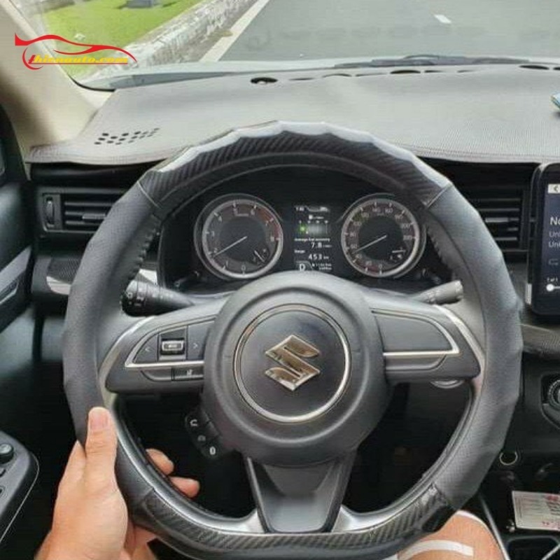 Bọc vô lăng Suzuki Fronx giá tham khảo từ 400.000 - 3.500.000 đồng