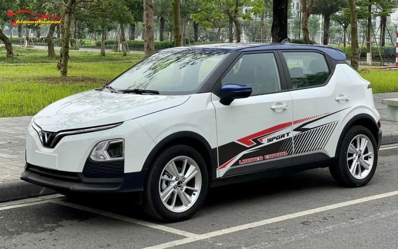 Dán decal VF5 mẫu tem đẹp