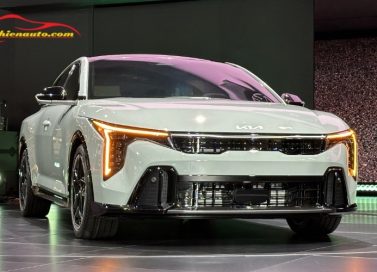 Kia K4 2025 ra mắt với thiết kế fastback thể thao đối thủ của Honda Civic
