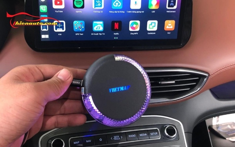 Android box giúp nâng cấp màn hình zin thành màn hình Android thông minh Android box giúp nâng cấp màn hình zin thành màn hình Android thông minh