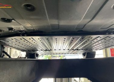 Tấm ốp bảo vệ pin VinFast VF6