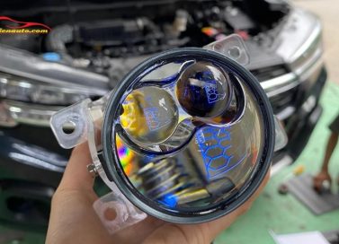 Hình ảnh thực tế độ đèn bi LED ô tô tại Thiện Auto