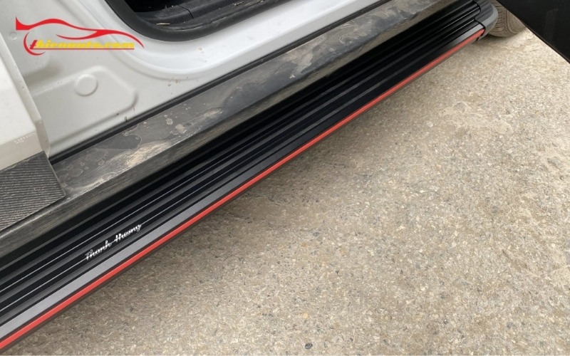 Lý do chủ xe nên lắp bệ bước chân VF6