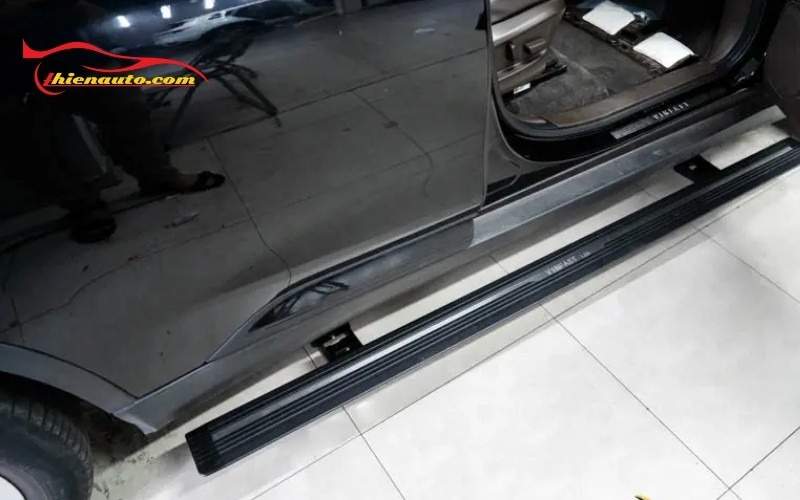 Bệ bước chân VinFast Limo Green Bệ bước chân VinFast Limo Green