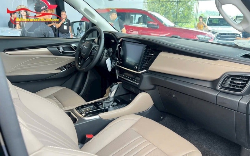 Về trang bị công nghệ và an toàn Isuzu MU-X 2025 Về trang bị công nghệ và an toàn Isuzu MU-X 2025