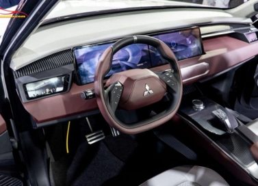 Đánh giá nội thất Mitsubishi DST Concept bao nhiêu chỗ? Có gì mới?