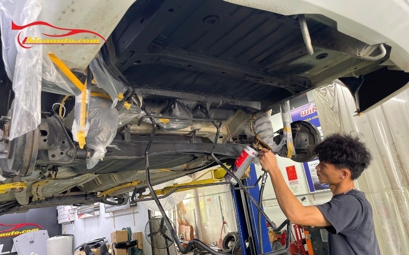 Phủ gầm Suzuki Swift