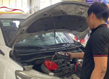 Thay nhớt Mazda CX8 bao nhiêu lít?