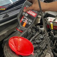 Thay nhớt CX8 bao nhiêu lít? Thông thường Mazda CX8 cần 4.5L- 8L nhớt