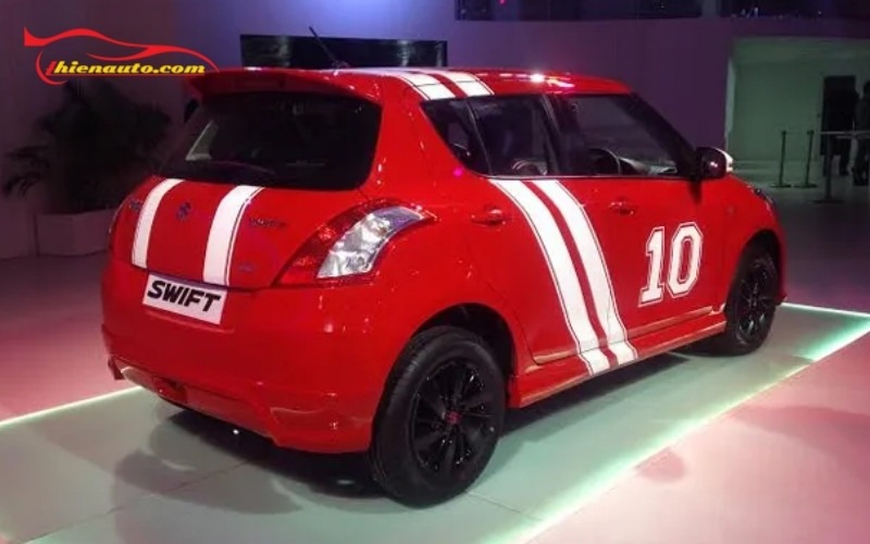 Hình ảnh thực tế mẫu dán decal Suzuki Swift được nhiều chủ xe yêu thích