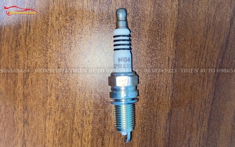 Thiện Auto cung cấp bugi Suzuki Jimny chính hãng