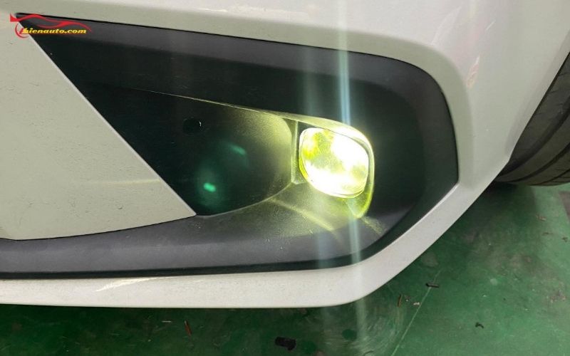 Loại đèn siêu sáng cho ô tô: Đèn bi pha LED
