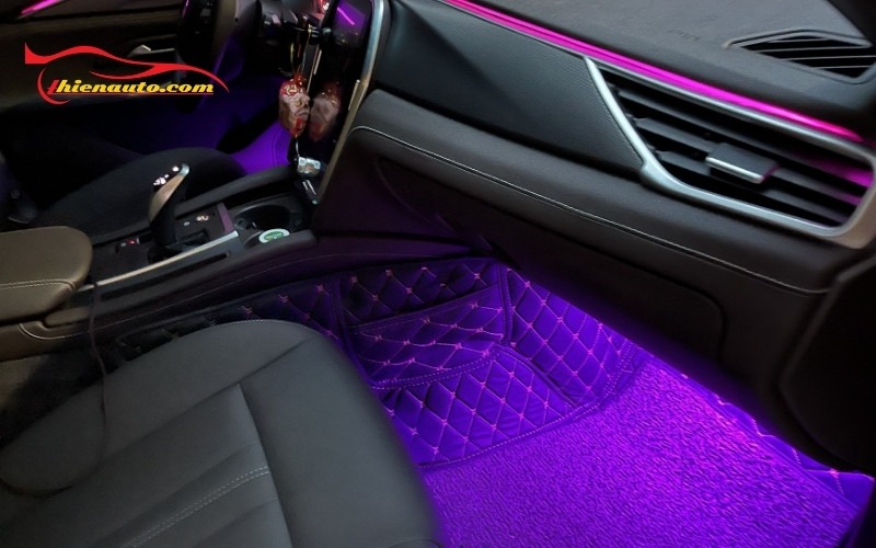 Độ đèn LED gầm ghế VinFast Nerio Green