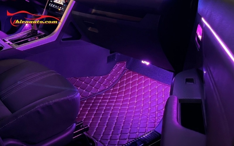Hình ảnh nổi bật khi độ đèn LED gầm ghế VinFast Nerio Green
