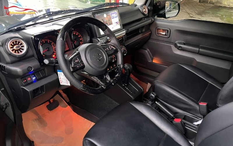 Lắp LED nội thất giúp khoang cabin trong xe trông hiện đại sang trọng đẹp mắt hơn