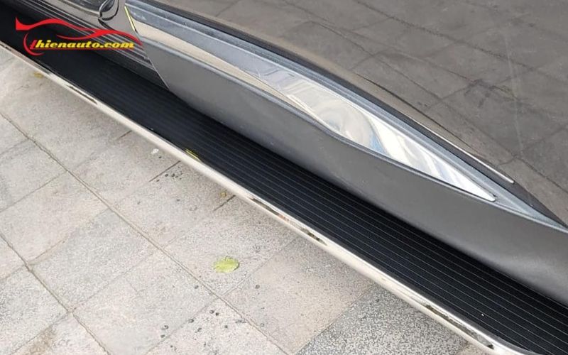 Bệ bước chân thép không gỉ cho Vinfast Nerio Green bền bỉ