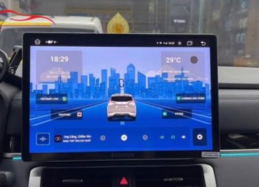 Độ màn hình liền camera VinFast Limo Green