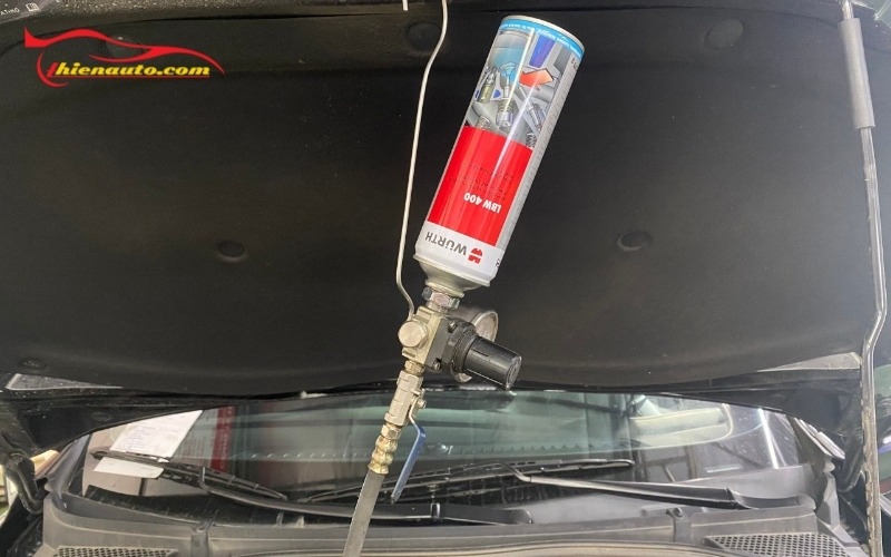 Nên vệ sinh kim phun buồng đốt ô tô sau mỗi 15.000 km