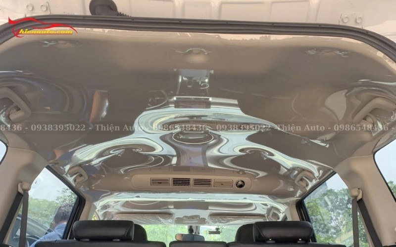 Khi bọc trần nilon, chủ xe nên chọn loại nilon chất lượng và dày dặn