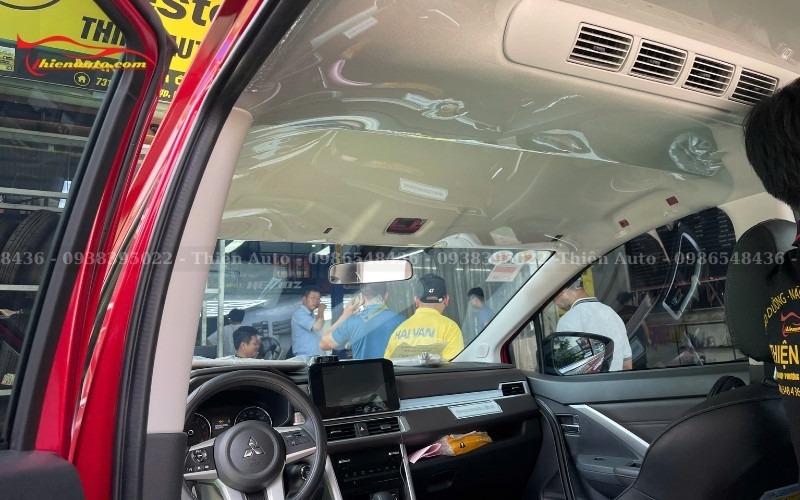 Bọc trần nilon Mitsubishi Xpander giữ trần zin sạch sẽ, giữ màu trần nỉ bền đẹp