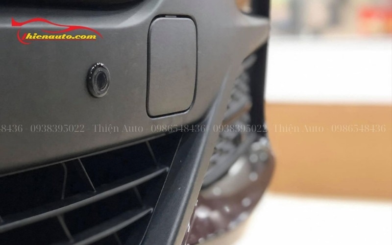 Cảm biến lùi VinFast Nerio Green được lắp đặt giắc zin an toàn