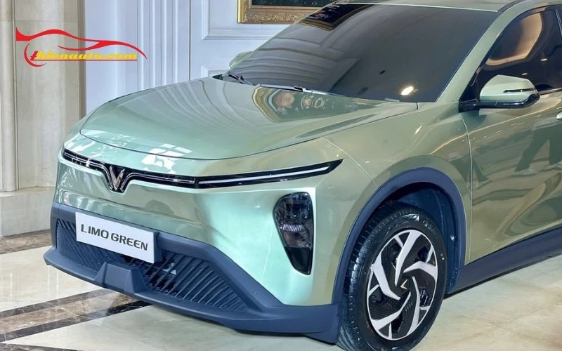 Vì sao nên độ đầu xe Limo Green?