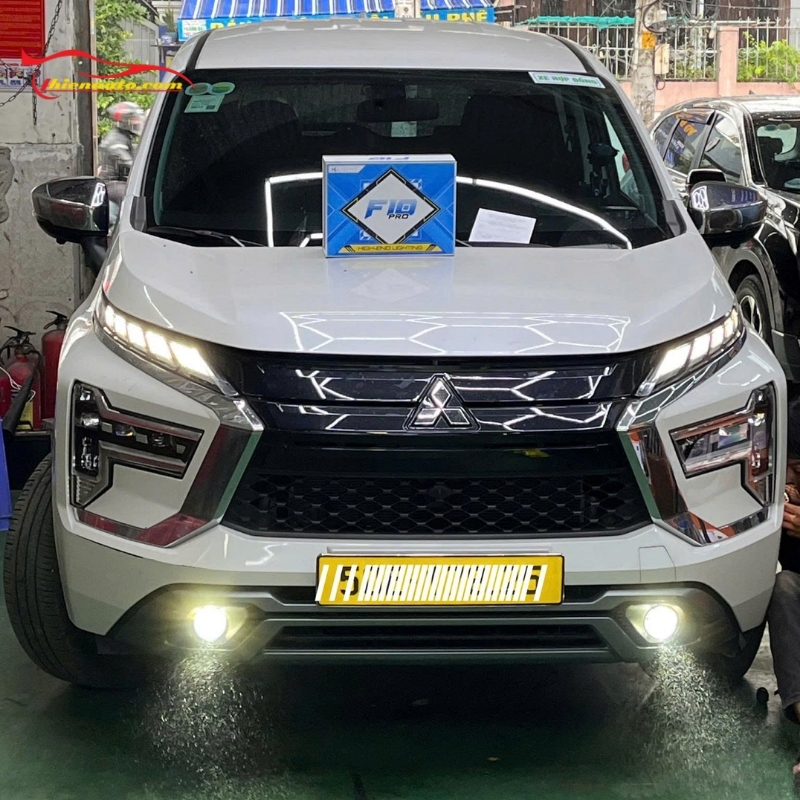 Giá độ đèn bi gầm Mitsubishi Xpander dao động từ 3.700.000 đồng