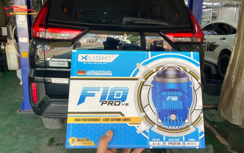 Độ đèn bi gầm Mitsubishi Xpander Mitsubishi Xpander lắp đèn bi gầm X-light F10 Pro V2