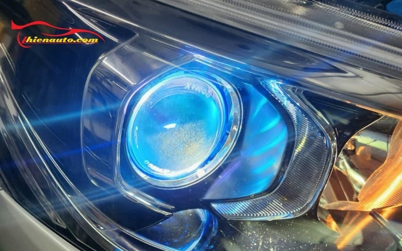 Bi LED Aozoom X-LED PRO DOMAX