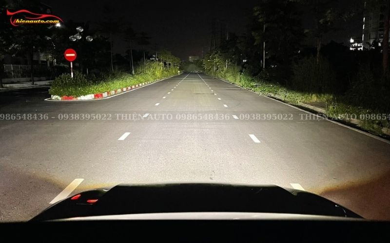 Độ đèn Honda HRV giúp cải thiện khả năng chiếu sáng nhiều lần so với đèn nguyên bản