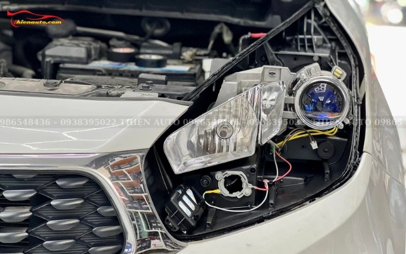 Độ đèn Kia Rondo: Bi LED GTR Premium Ultra