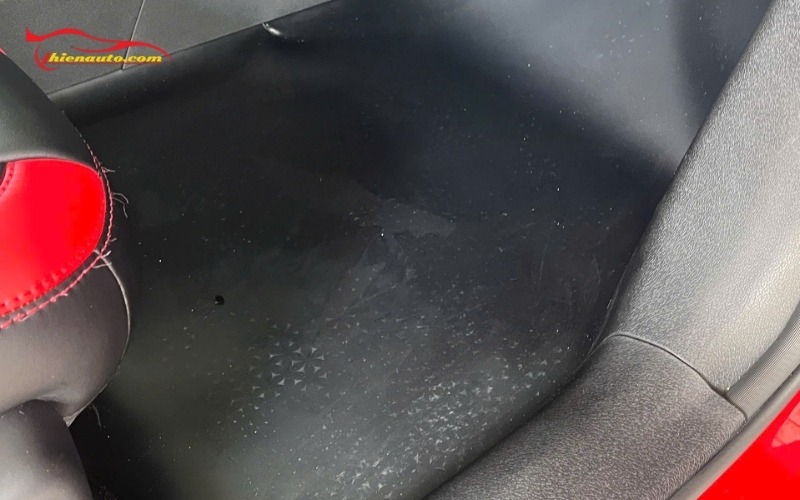 Thảm lót sàn Limo Green chống bẩn, chống thấm nước, giữ vệ sinh khoang xe