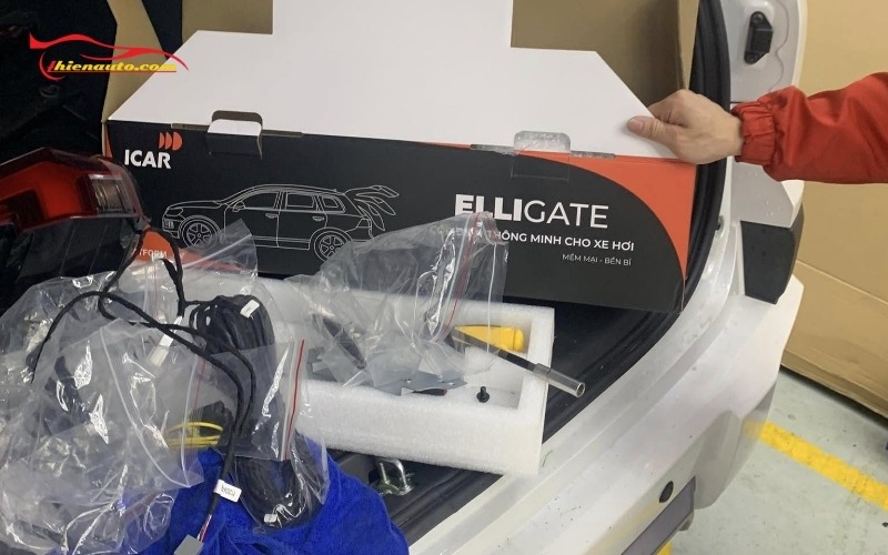 Lắp cốp điện Vinfast Limo Green Icar chống kẹt an toàn