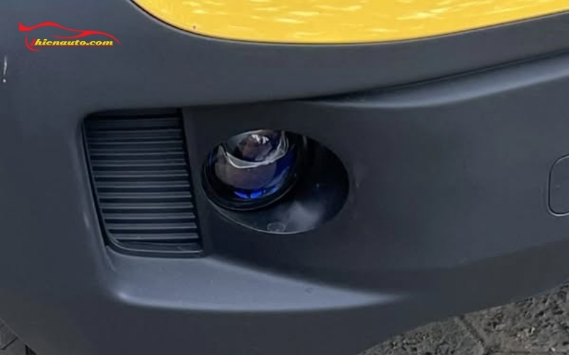Độ đèn Vinfast VF3 phá sương tốt, giúp quan sát đường rõ ràng