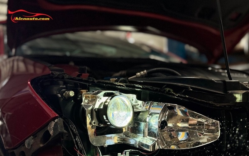 Mẫu độ đèn Mazda 3 phổ biến hiện nay